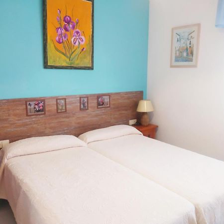 Apartamentos Esmeralda 2 Calpe Esterno foto